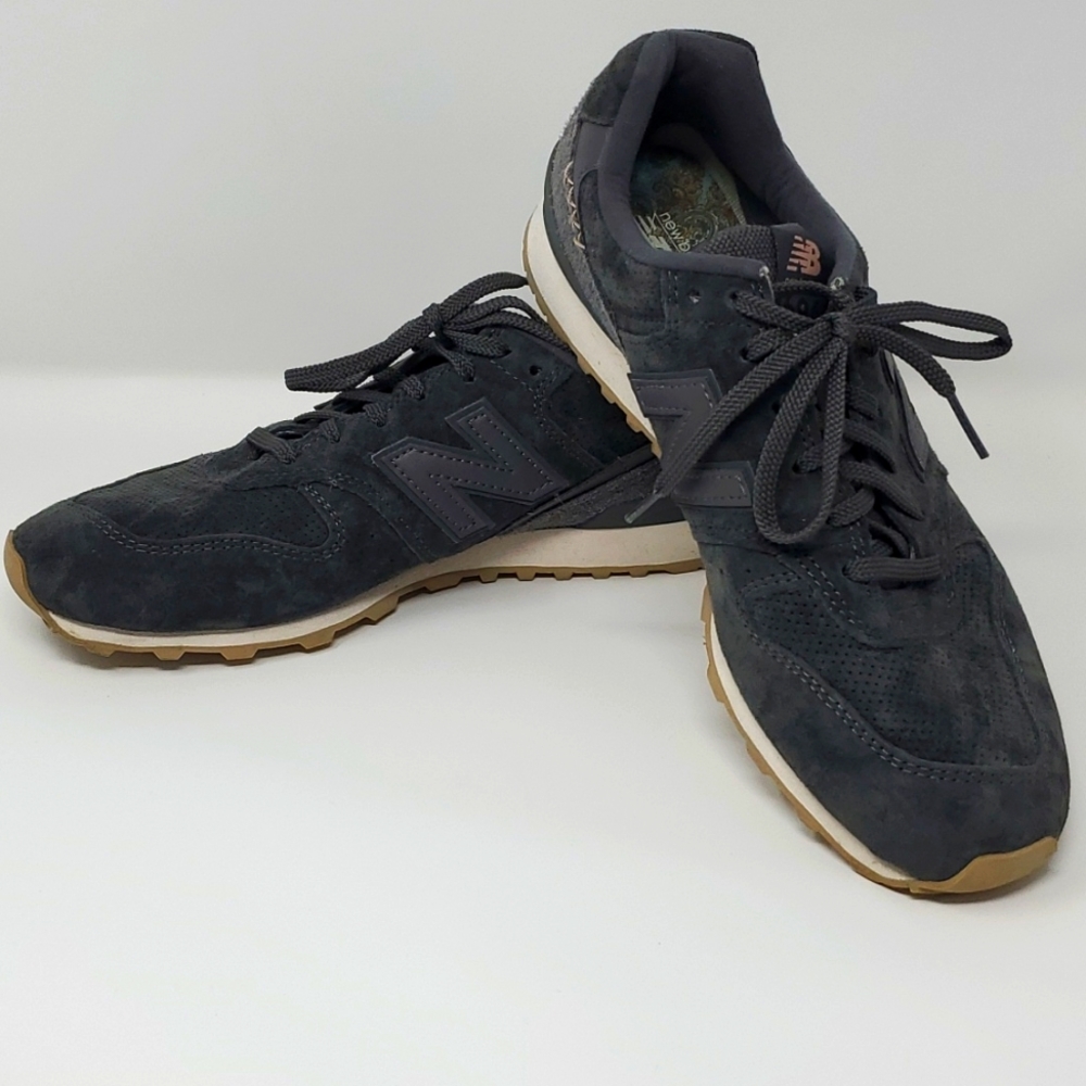 Women's New Balance 696 Running Shoe